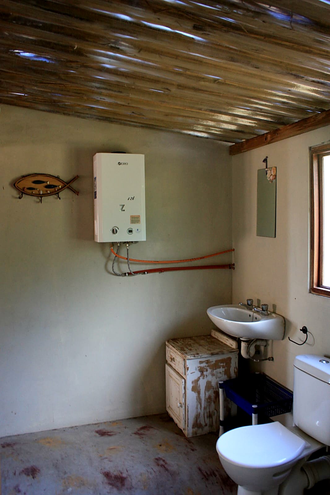 The Cottage's own bathroom
